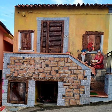 Sotza'S Little House Villa Padru Exterior foto