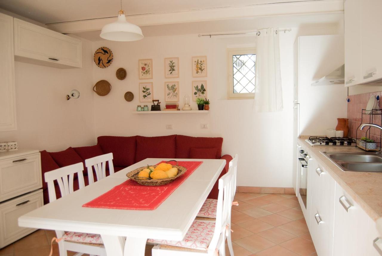 Sotza'S Little House Villa Padru Exterior foto